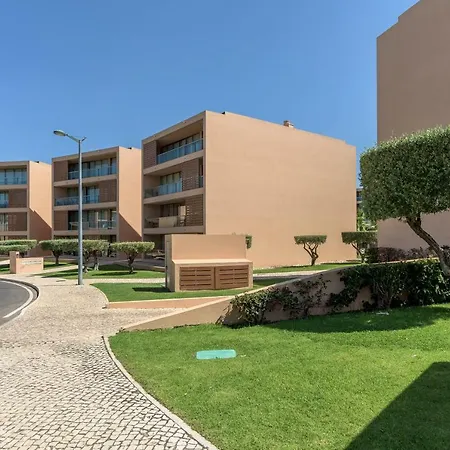 Flh Salgados Beach Apartment Guia  Exterior photo